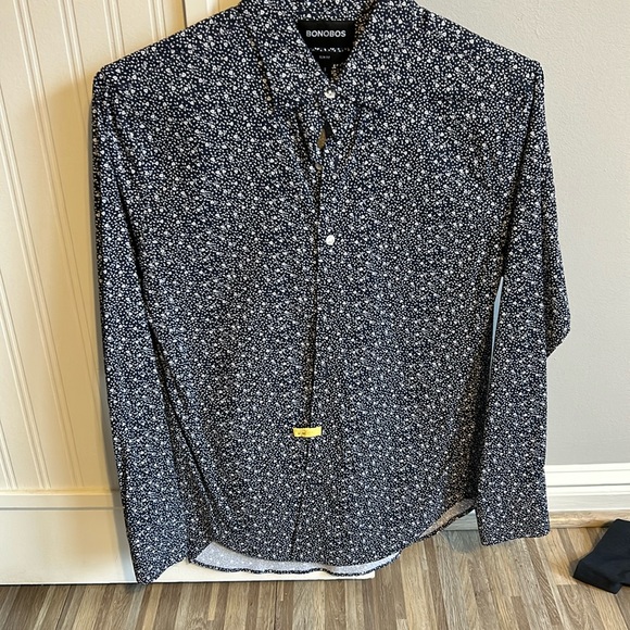 Bonobos Slim Fit size Small floral button down - Picture 1 of 2